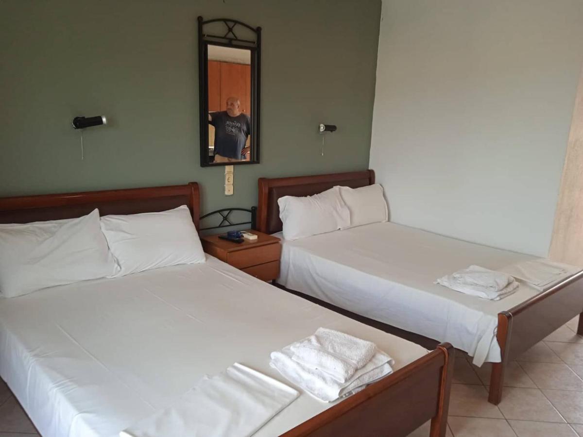 Karaoyli Apartments Studios Kókkinon Nerón 외부 사진